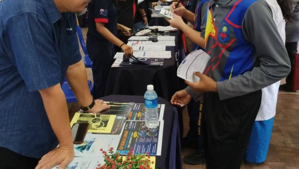 Promosi Sempena Pameran Pendidikan Kerjaya SMK Subang Jaya