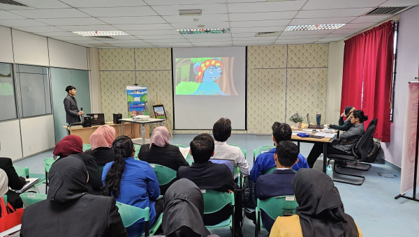 Pembentangan PTA Diploma Kemahiran Malaysia di Bengkel Multimedia