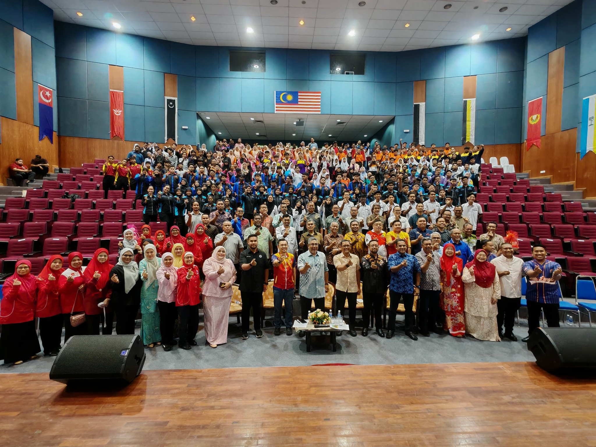 Sambutan Semarak Hari Belia Negara Daerah Kuala Langat &amp; Himpunan TVET Parlimen Negeri Selangor Tahun 2025