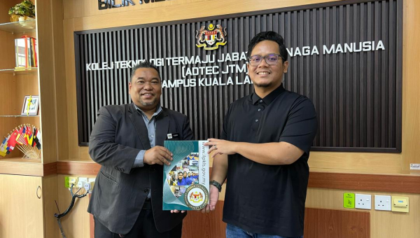 Sesi Kick-Off Pengurusan ADTEC JTM Kuala Langat Bersama Penyedia Perkhidmatan Makanan Bermasak Islam (Dewan Makan)